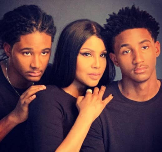 Diezel Ky Braxton Lewis with his mother Toni Braxton and brother Denim Cole Braxton-Lewis.